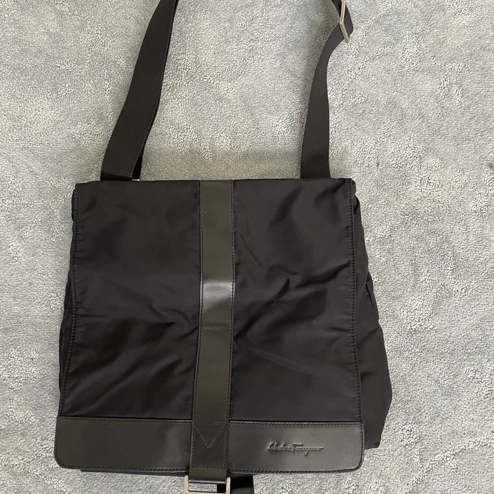 Salvatore Ferragamo messenger bag. Nylon & leather